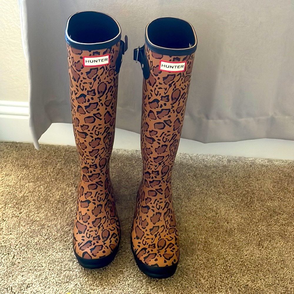 Cheetah print Hunter boots worn once